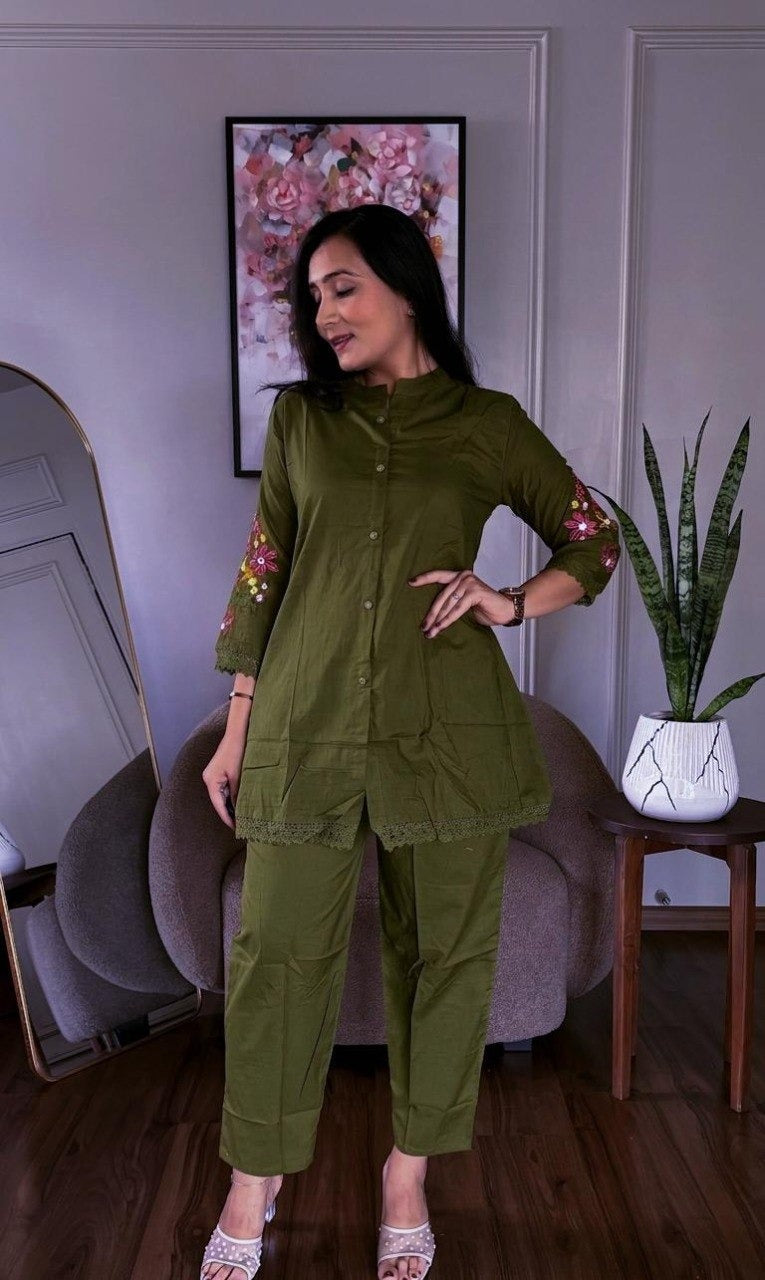 Cotton cord set with embroidery work