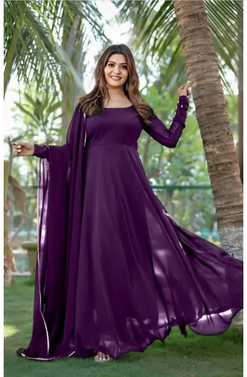 Heavy fox georgette gown with lace dupatta set