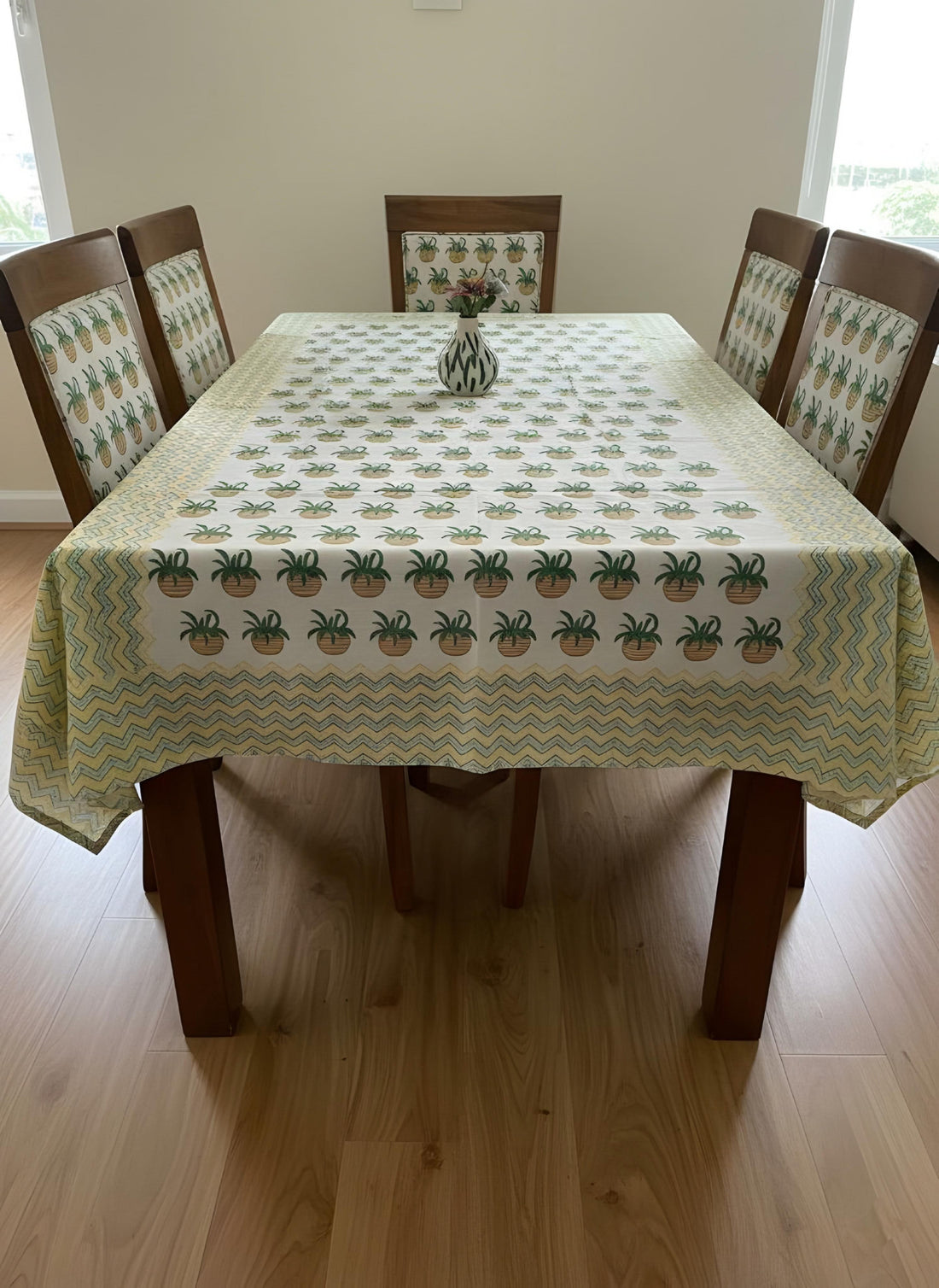 Sanganeri block Printed Dinning Table Cover For 6 Seater&nbsp;